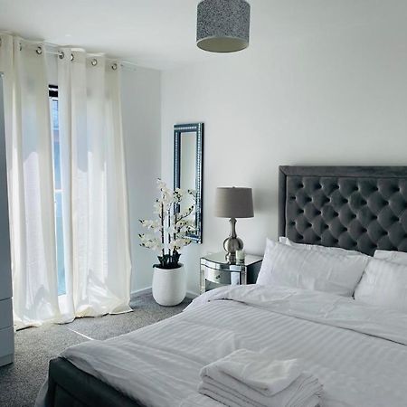 Modern, Stylish And Central Home مانشستر المظهر الخارجي الصورة