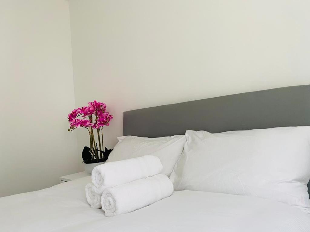 Modern, Stylish And Central Home مانشستر المظهر الخارجي الصورة