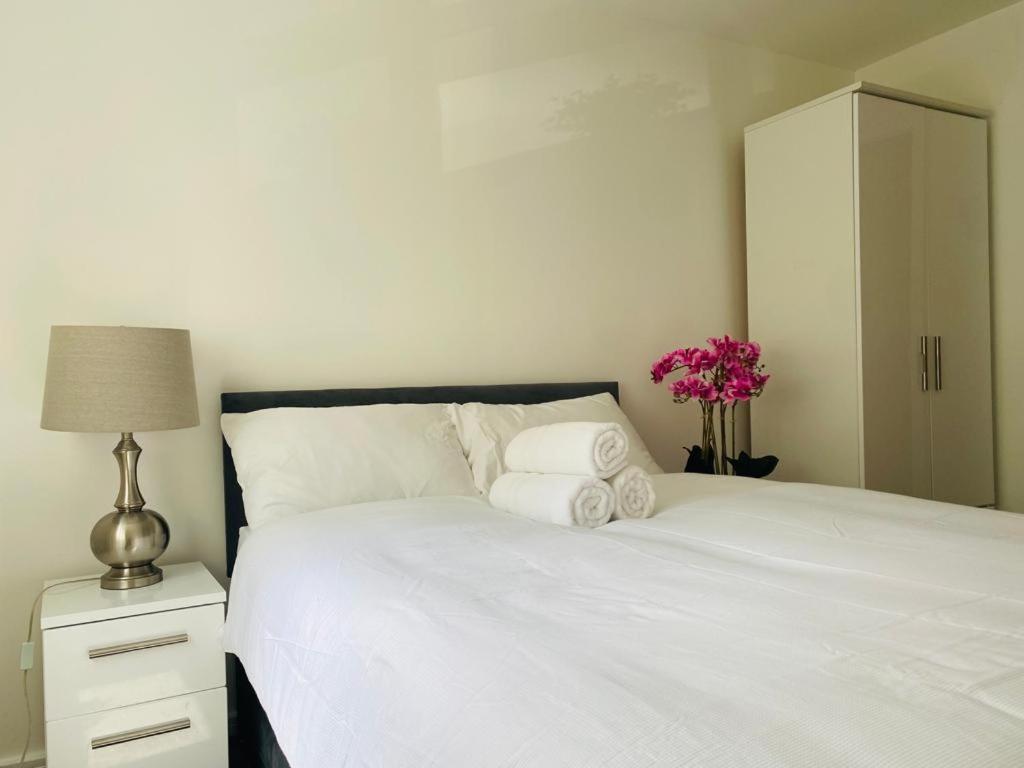 Modern, Stylish And Central Home مانشستر المظهر الخارجي الصورة